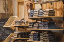 Herrenmode in Boutige ausgelegt